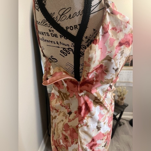 Utnisan Floral Satin Midi Dress Women’s XS Slit Romanticcore Soft Elegant Chic - Picture 4 of 8